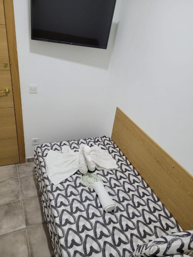 Hotel Coliving New San Bernando Madrid Exterior foto
